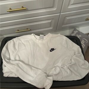 Nike Crewneck White Sweatshirt